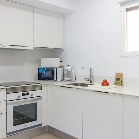 Apartamento Stunning In With Kitchen *
